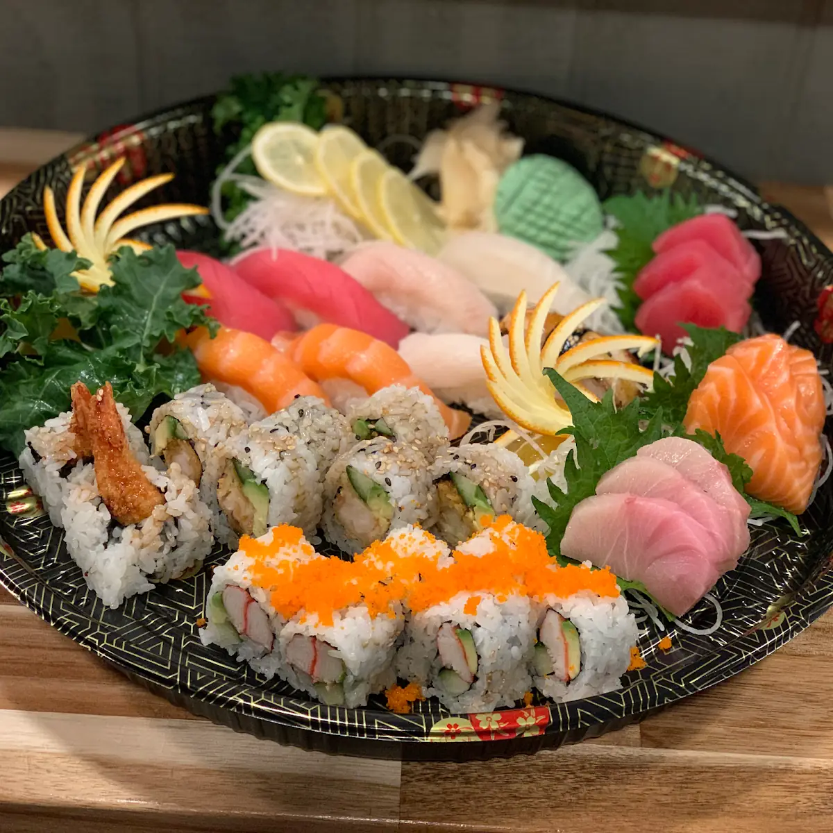 Boat a Sushi& Sashimi Combo