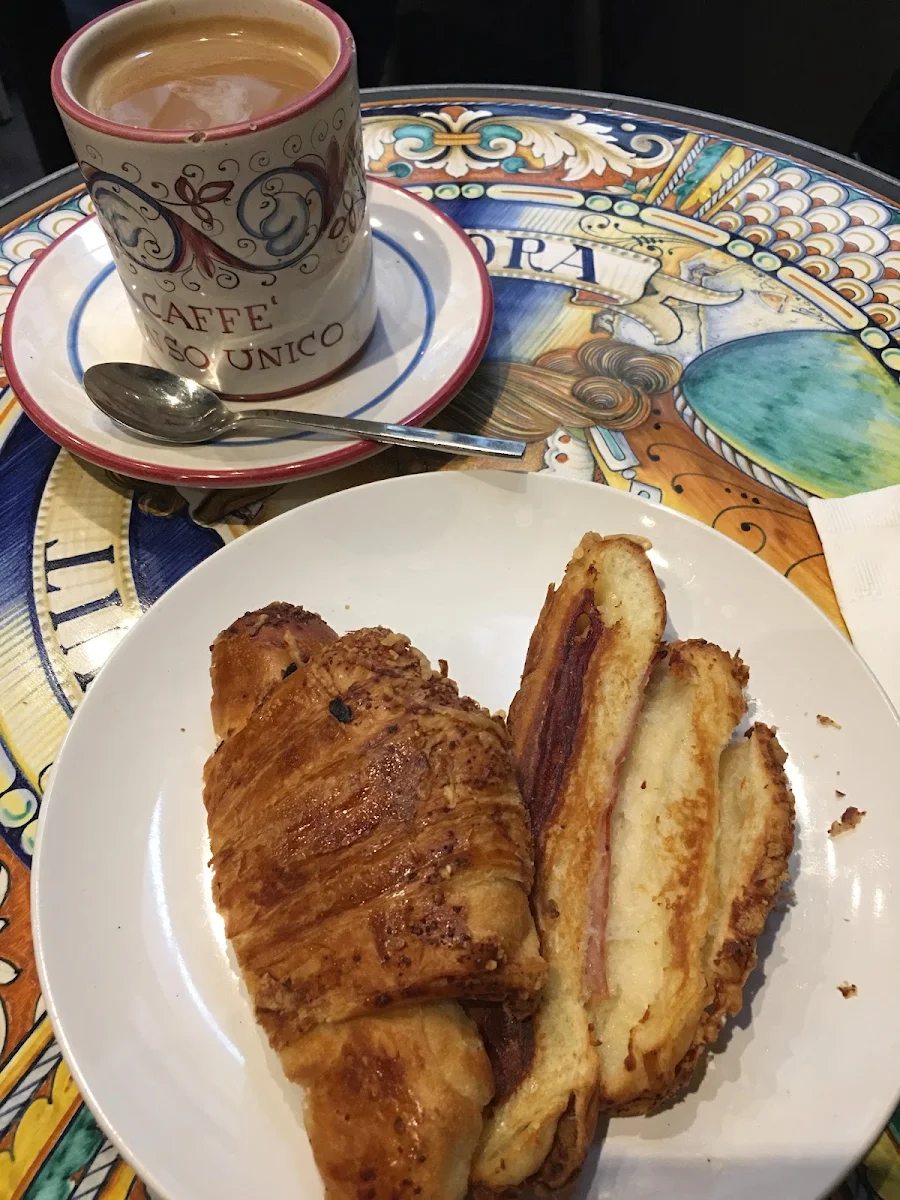 Ham & Cheese Croissant