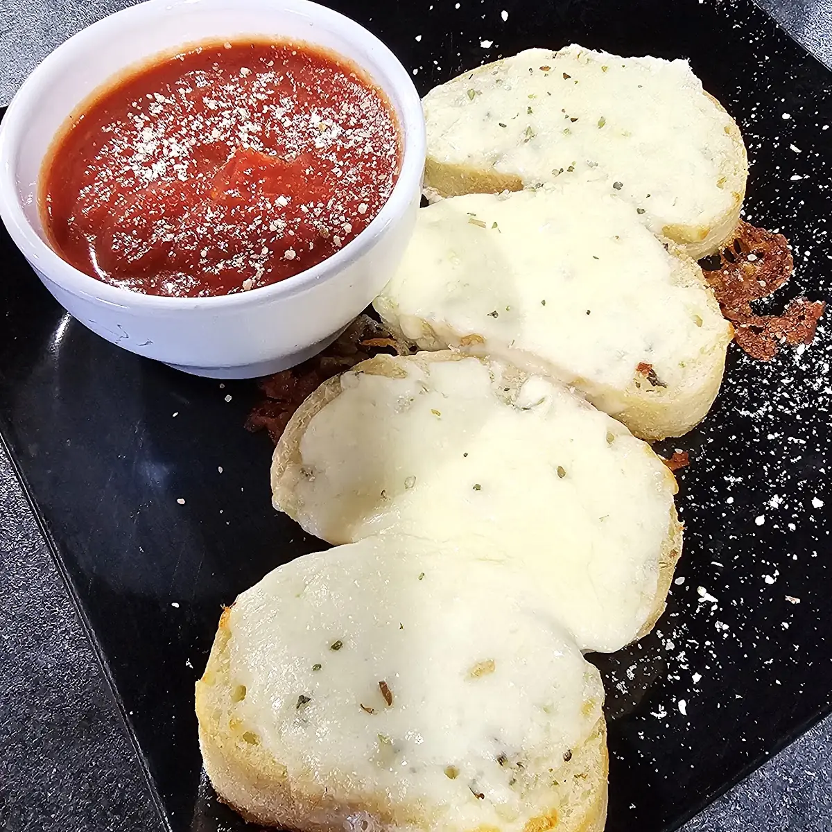 Garlic Bread with Cheese
