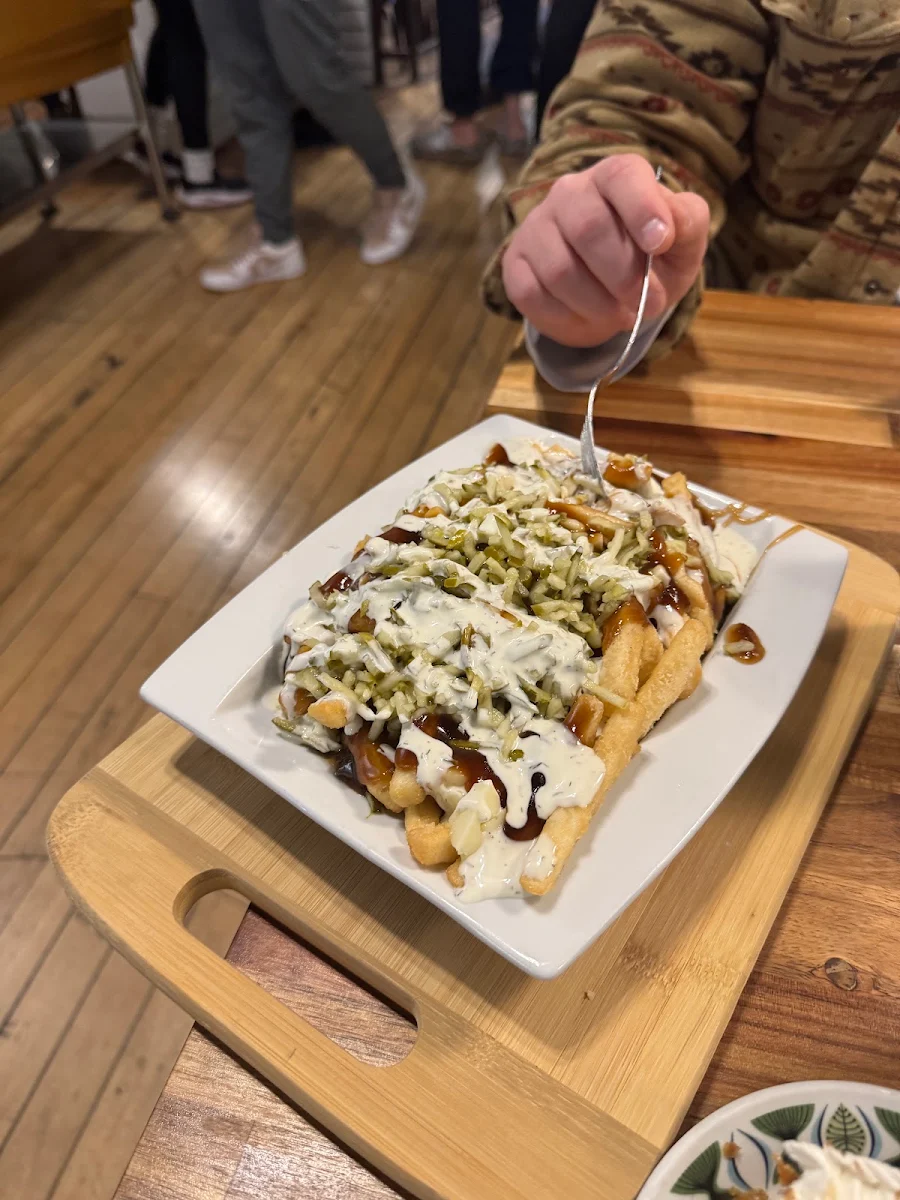 Dill Pickle Poutine