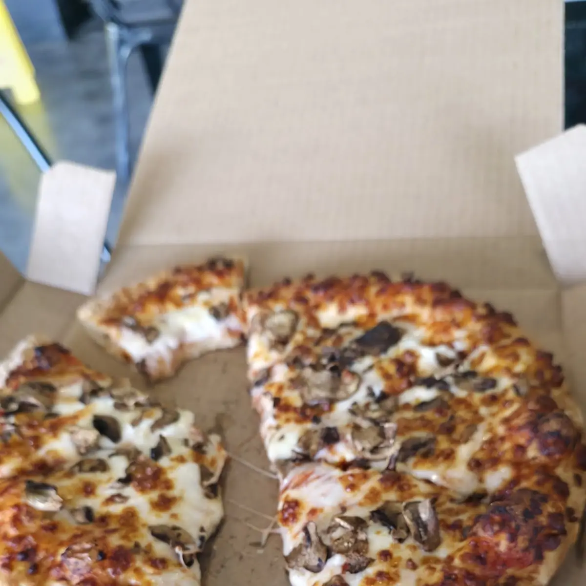 One Topping Pizza 10