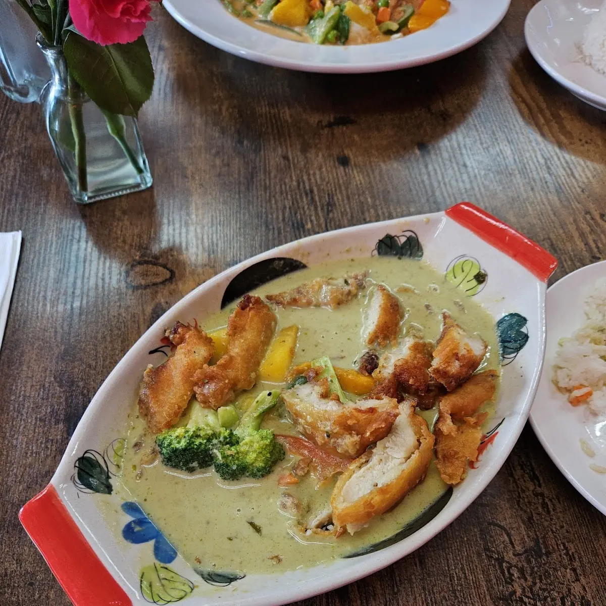 Mango Curry with Crispy Chicken