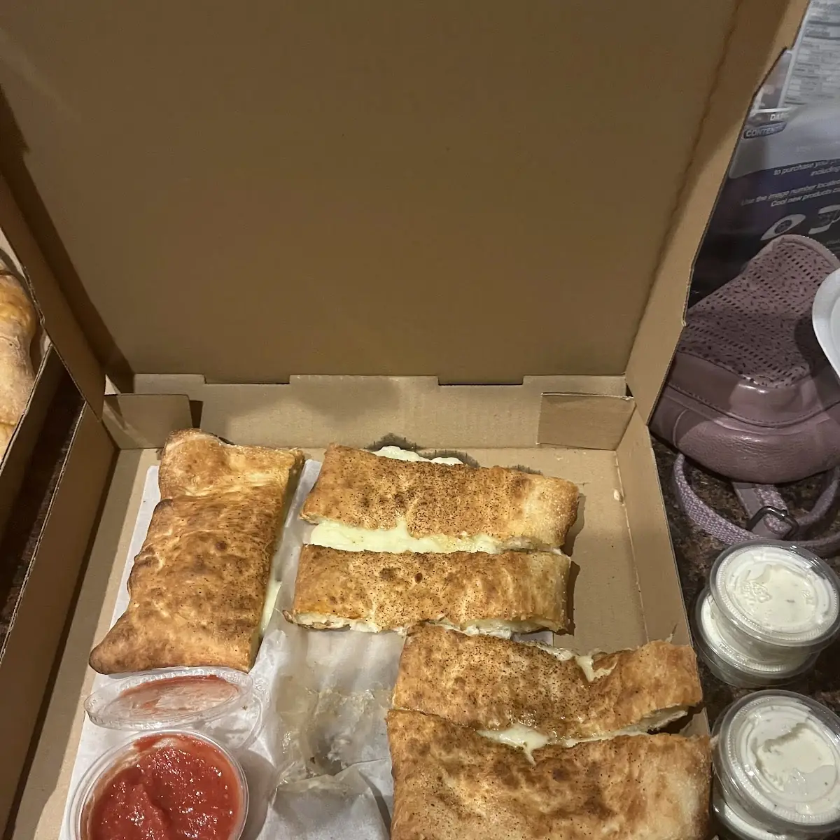 6 Cheese Bread Sticks with Sauce
