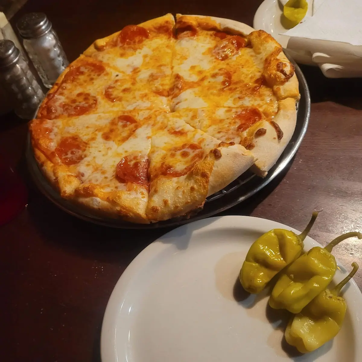 Pepperoni Pizza Extra Chess and Peperchinies