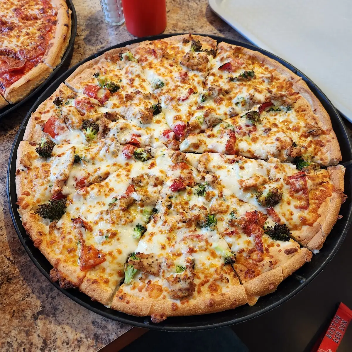 Chicken and Broccoli Alfredo Pizza