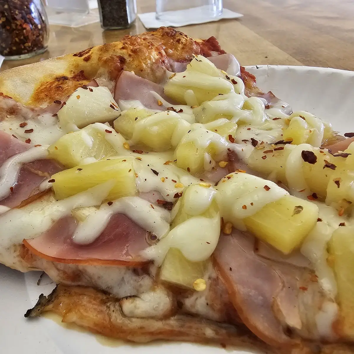 Hawaiian Pizza