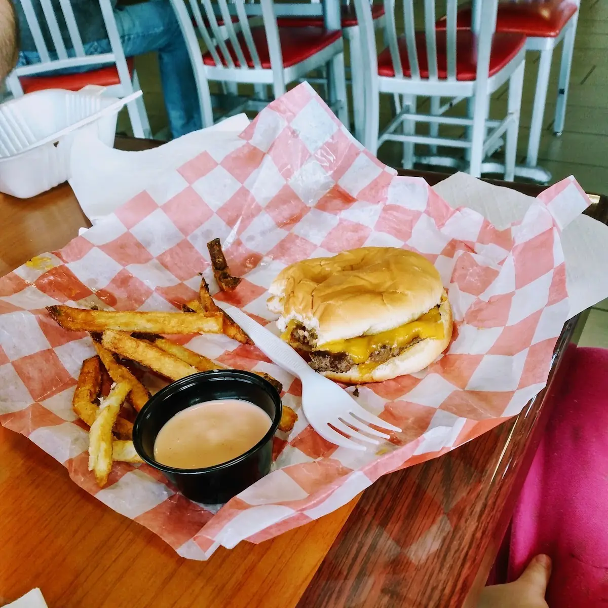 Kids Cheeseburger