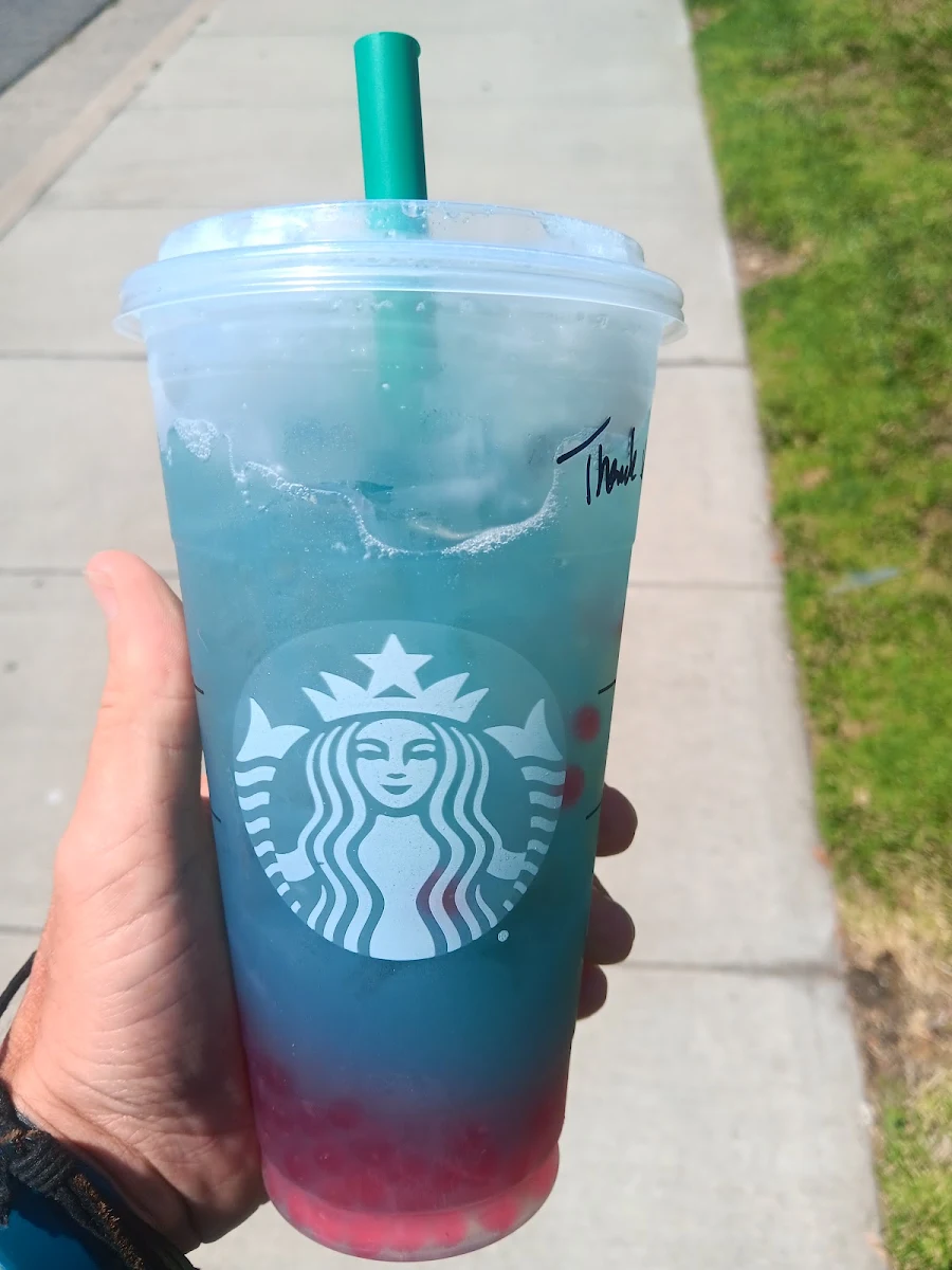 Blue Coconut Lemonade Refresher