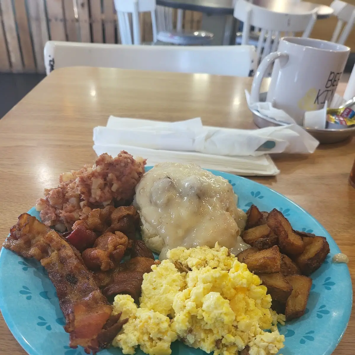 Mashed Potatoes and Gravy Mac & Cheese