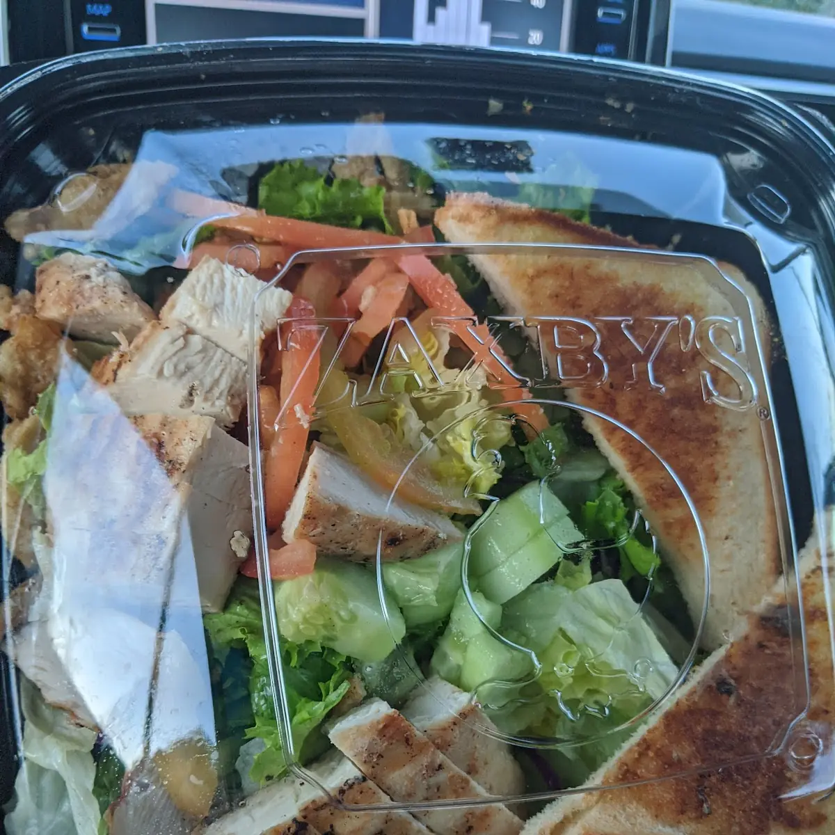 House Salad w Grilled Chicken