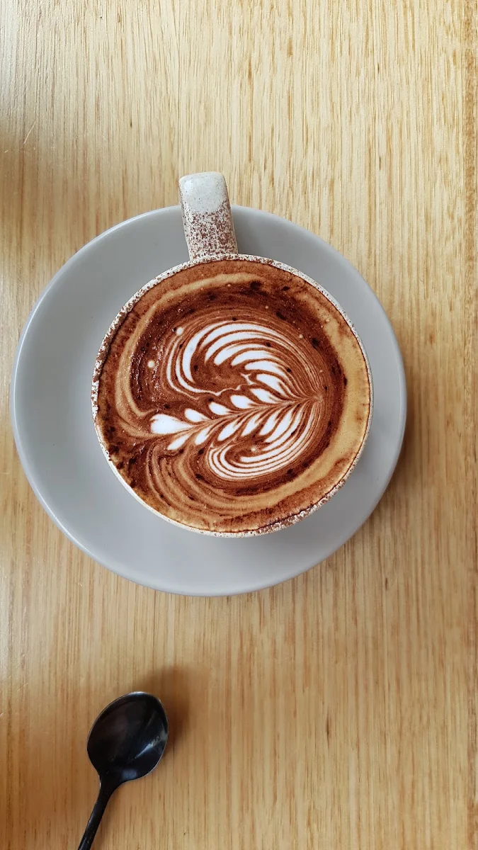 Cappuccino, Jethro Canteen