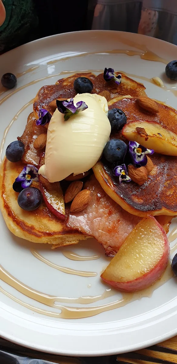 Pancakes, Jethro Canteen