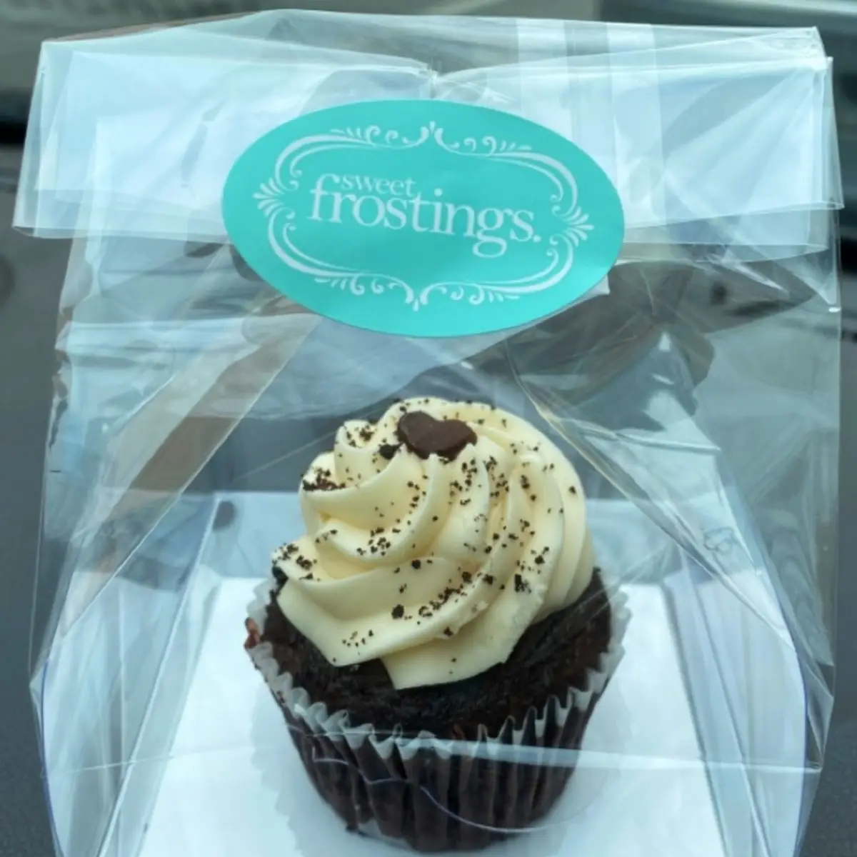 Cookies and Cream Cupcake