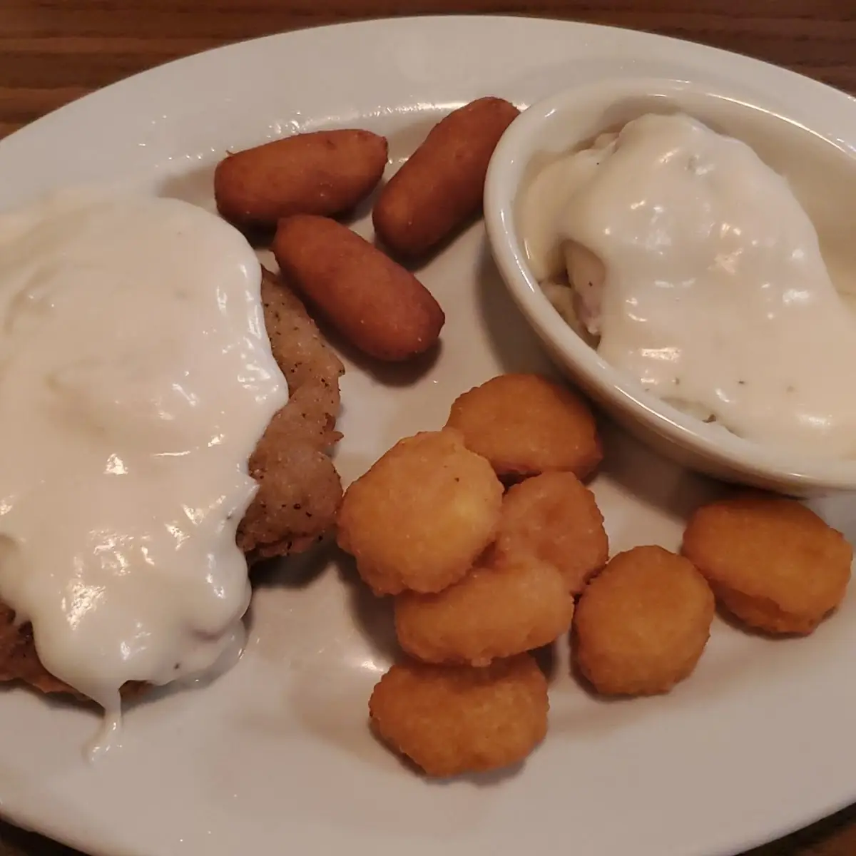 Chicken Fried Steak Mac and Cheese Bites