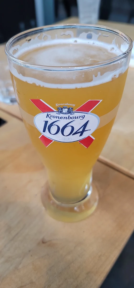 1664 Draft Beer, Clébard