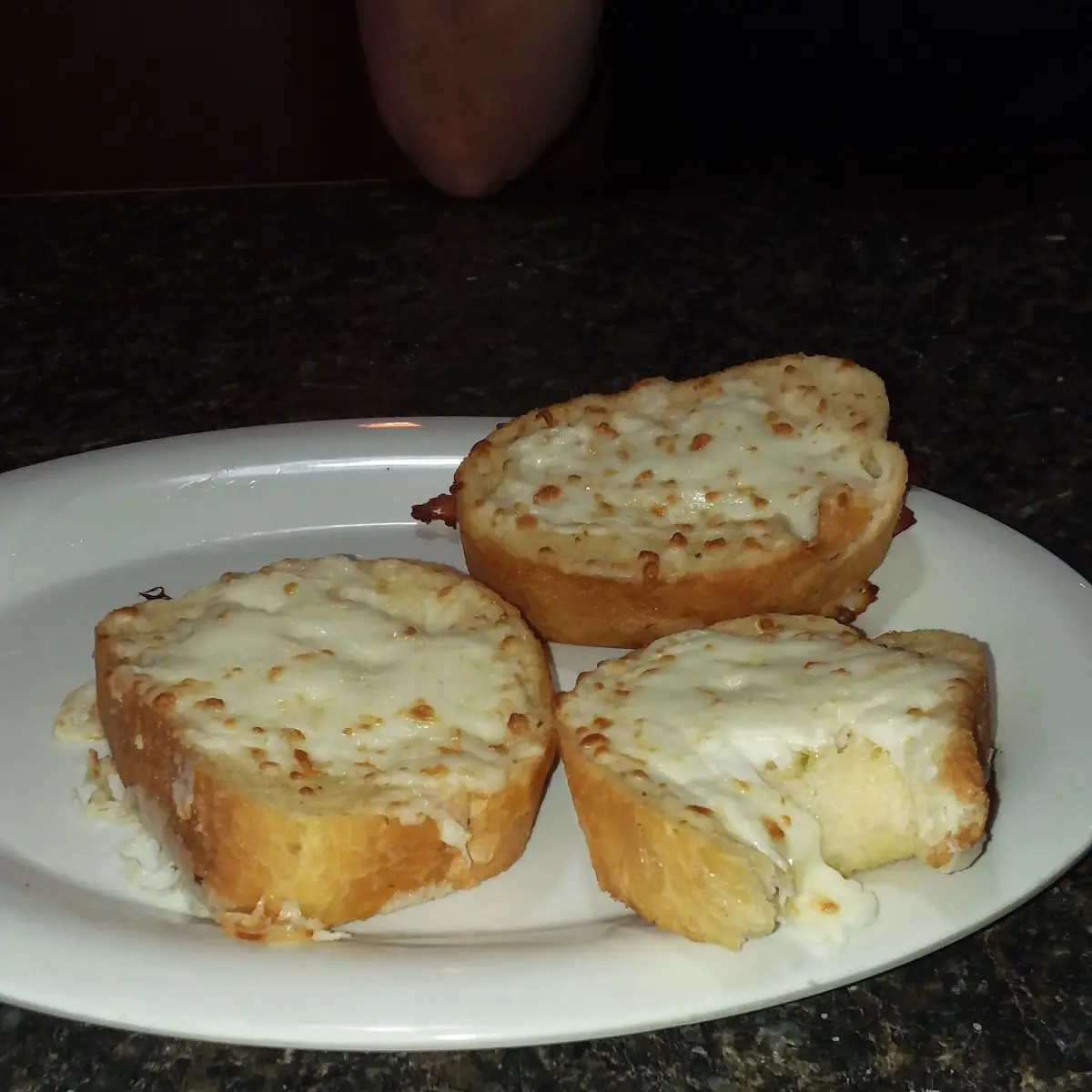 Garlic Cheese Bread
