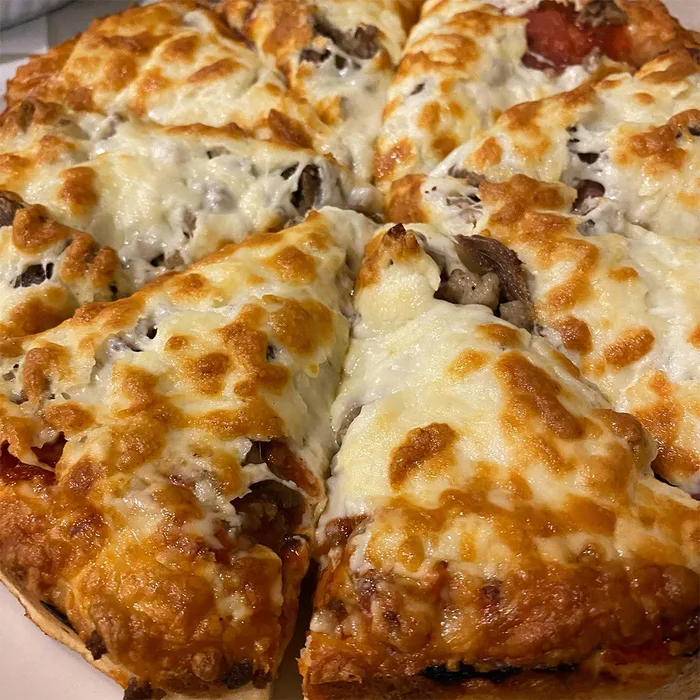 Highlights, Royal Pizza Market Mall