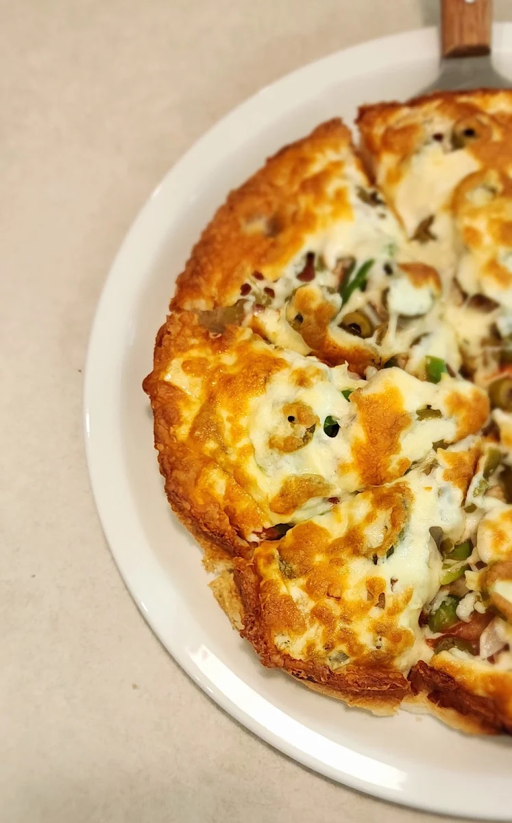 Royal Special Pizza Medium Size, Royal Pizza Market Mall