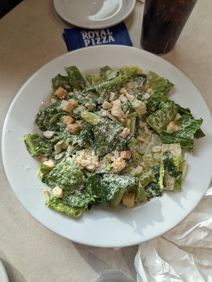 Starter Caesar Salad, Royal Pizza Market Mall