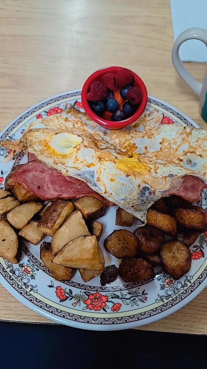 Turkey Bacon with Fried Egg and Homefries