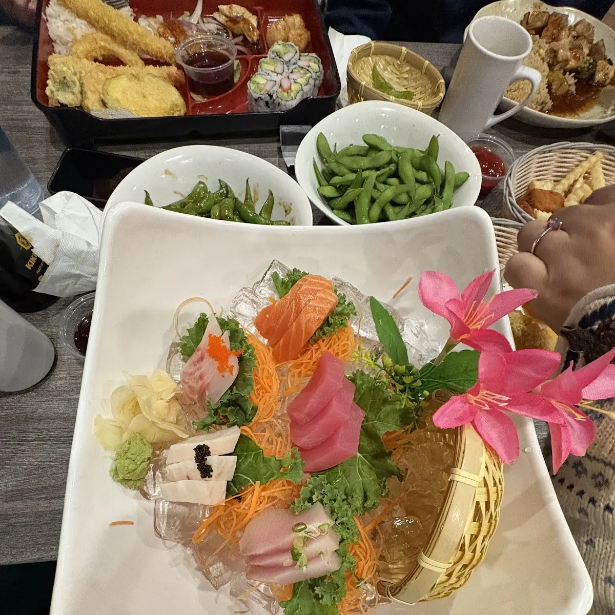 Sashimi Deluxe