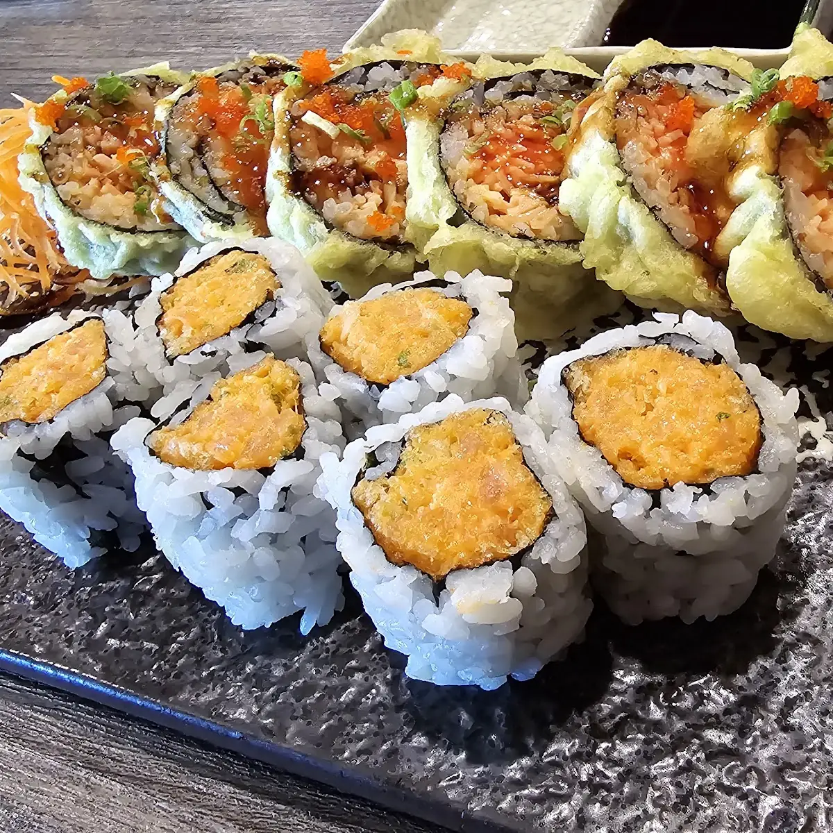 Mango Crabmeat Roll