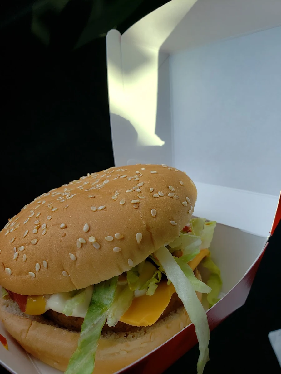 Beyond Beef Burger, Tim Hortons