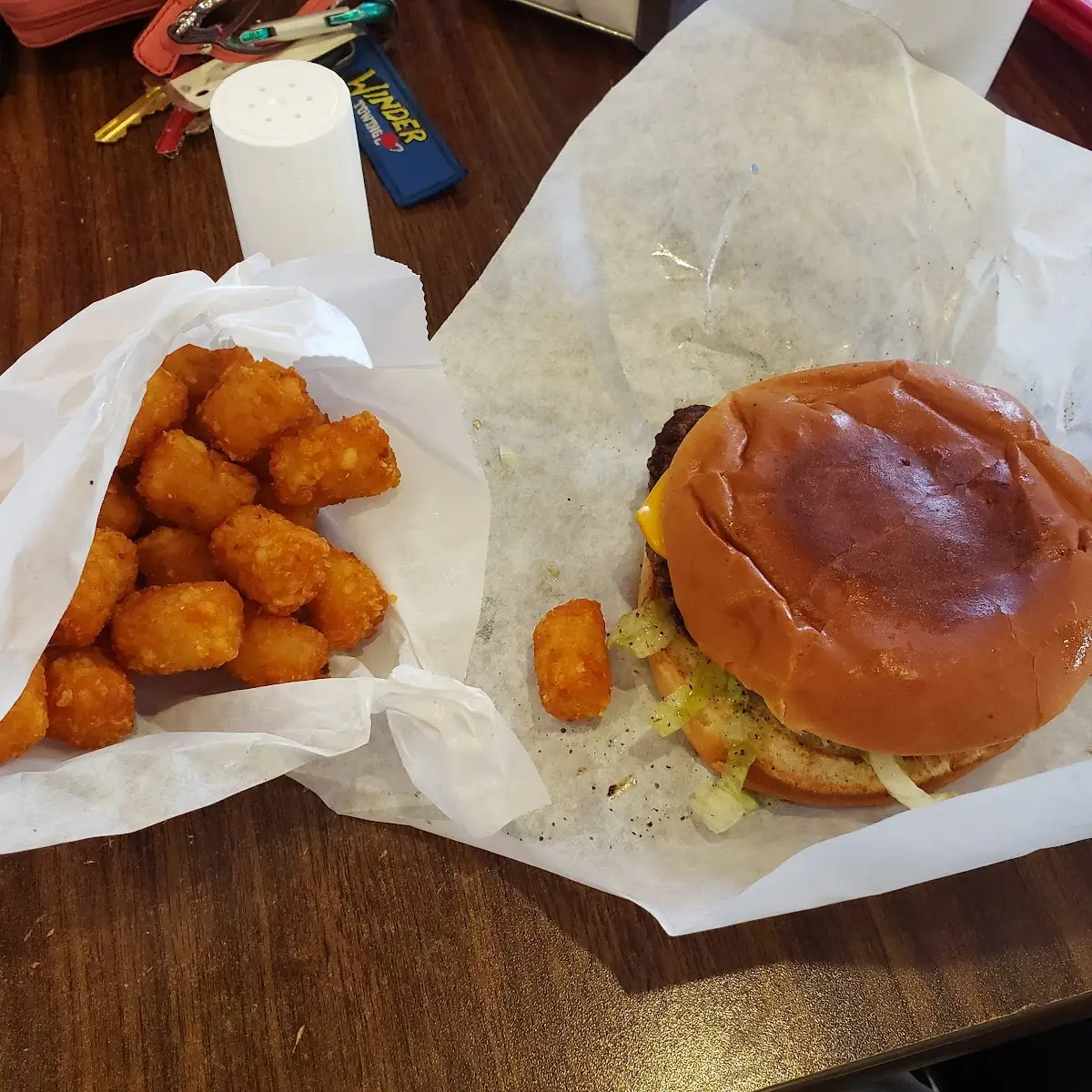 Cheese Burger and Tots