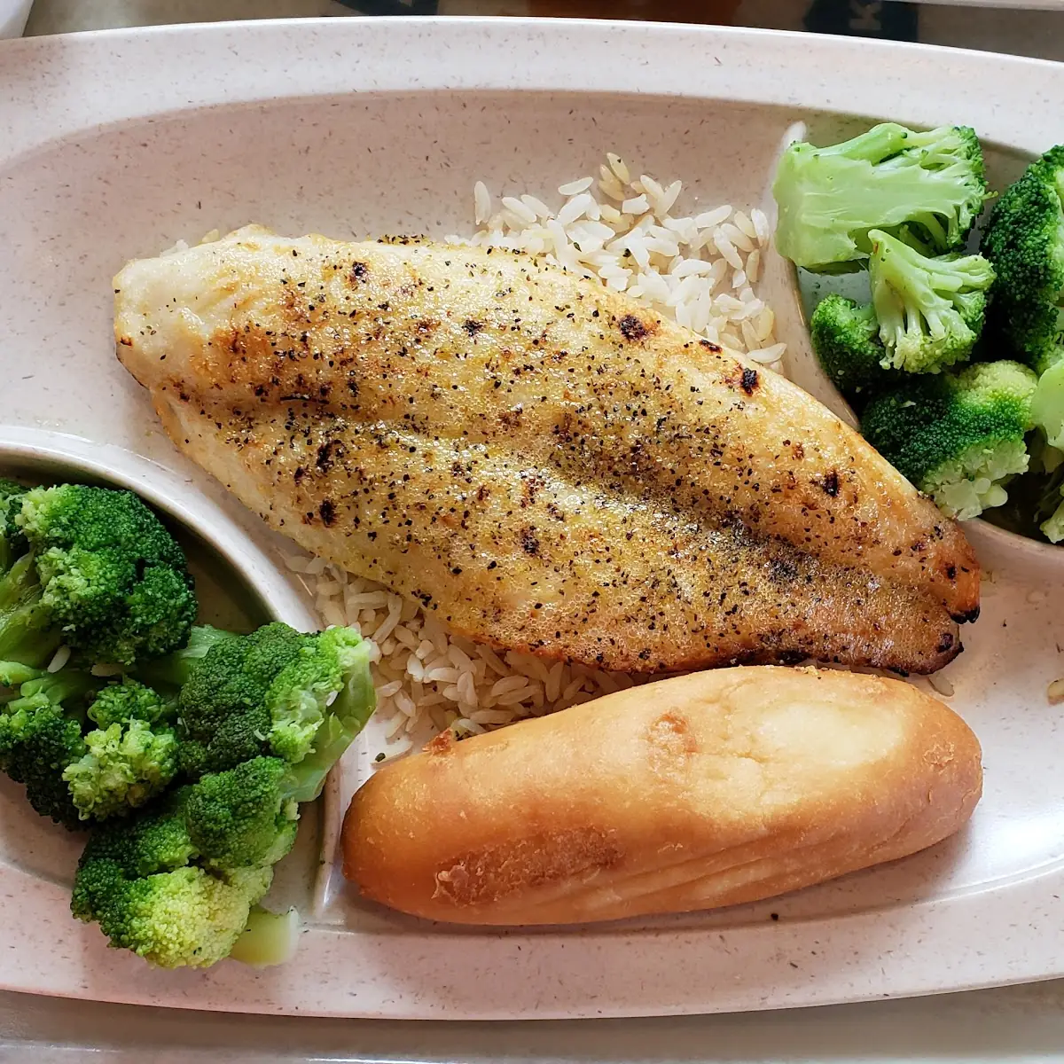 Grilled Lemon Pepper Whitefish Double Steamed Broccoli
