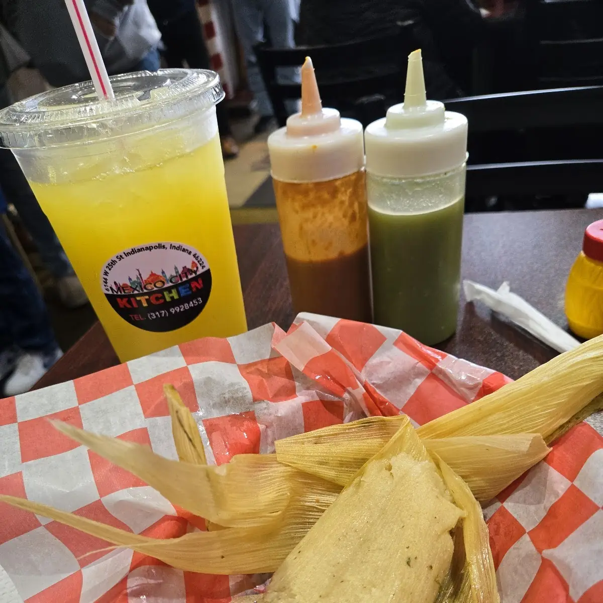 Tamales Pollo En Salsa Verde