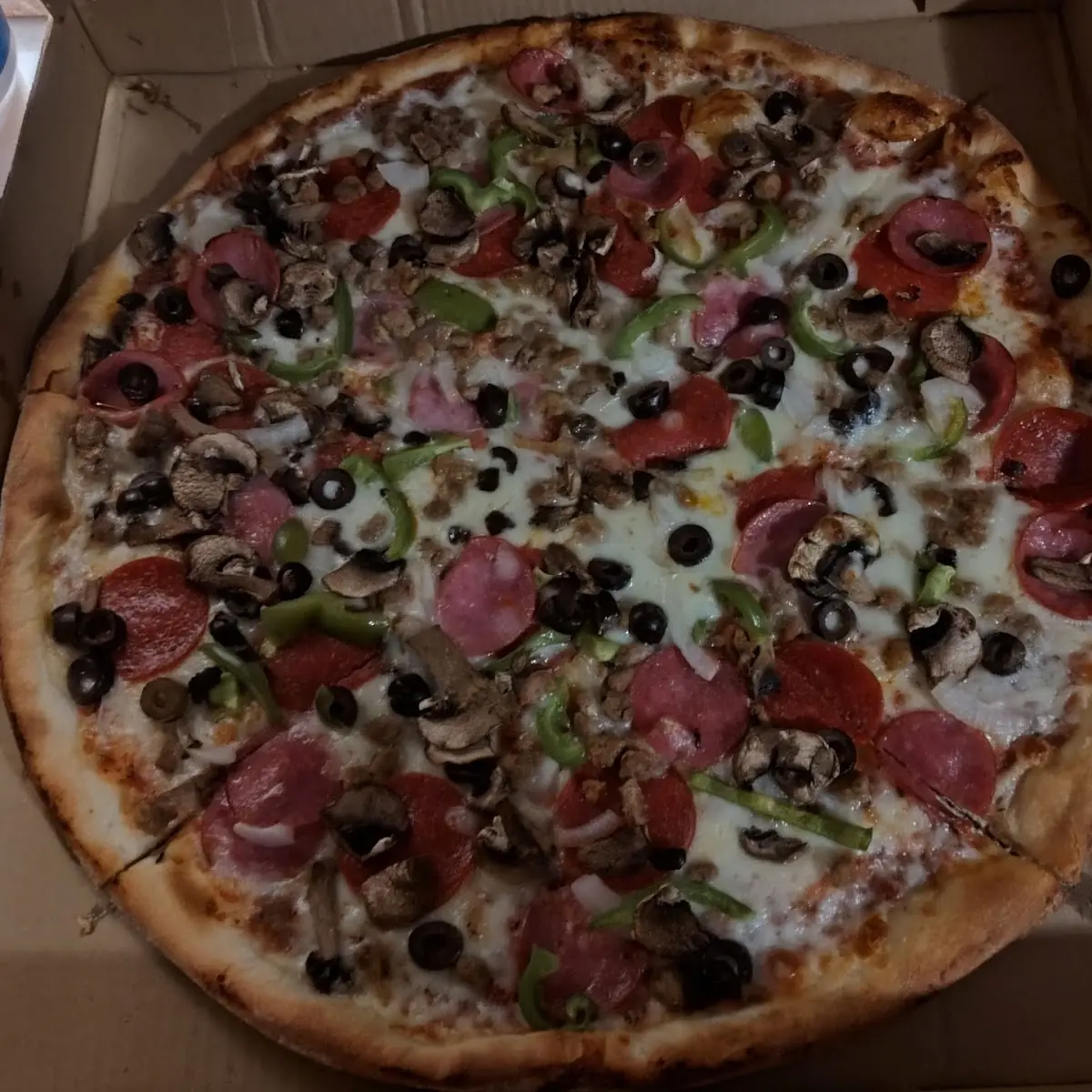 Large Supreme Pizza