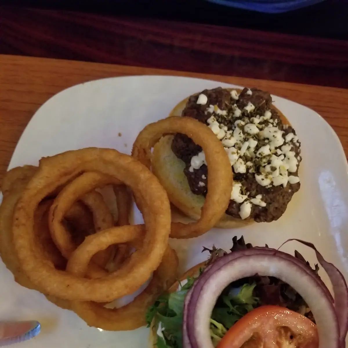 Burger & Onion Rings