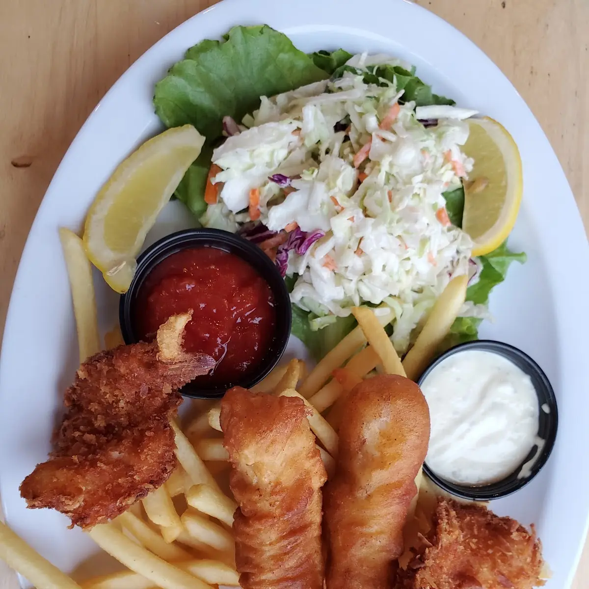 Crispy Fish and Chips Platter