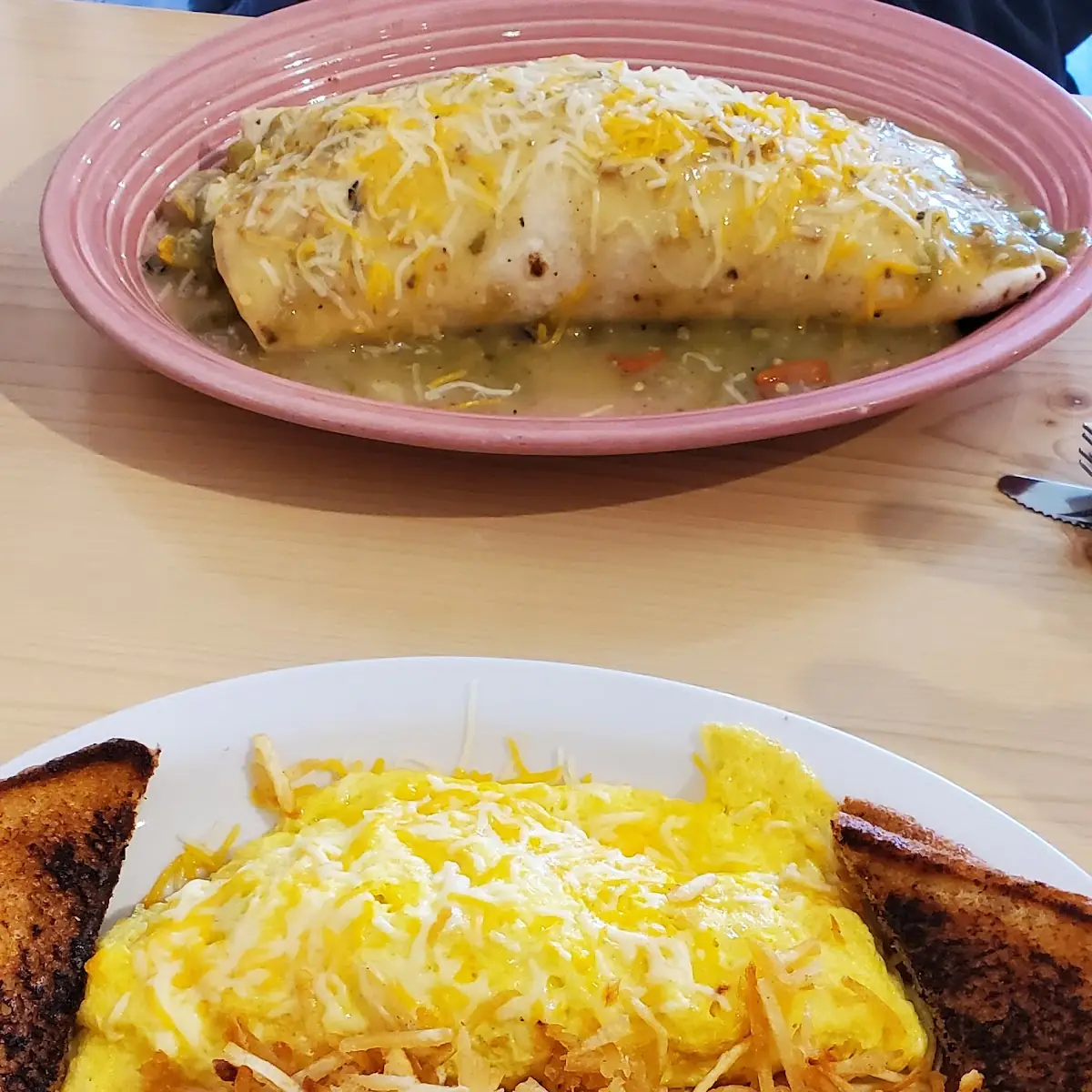 Green Chili Omelet with Bacon