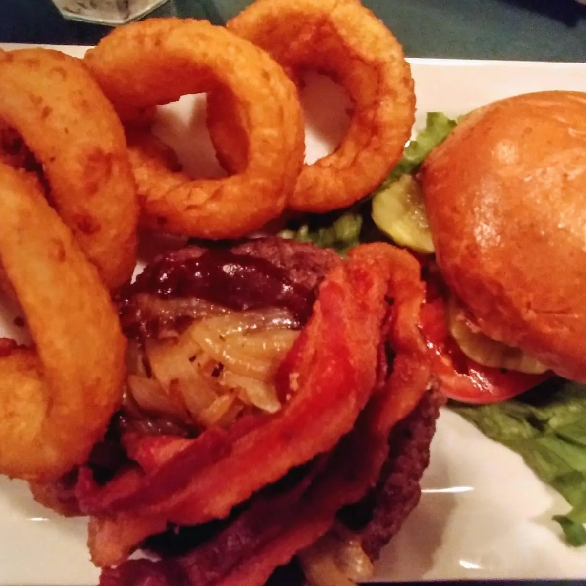 Lodge Burger with Onion Rings