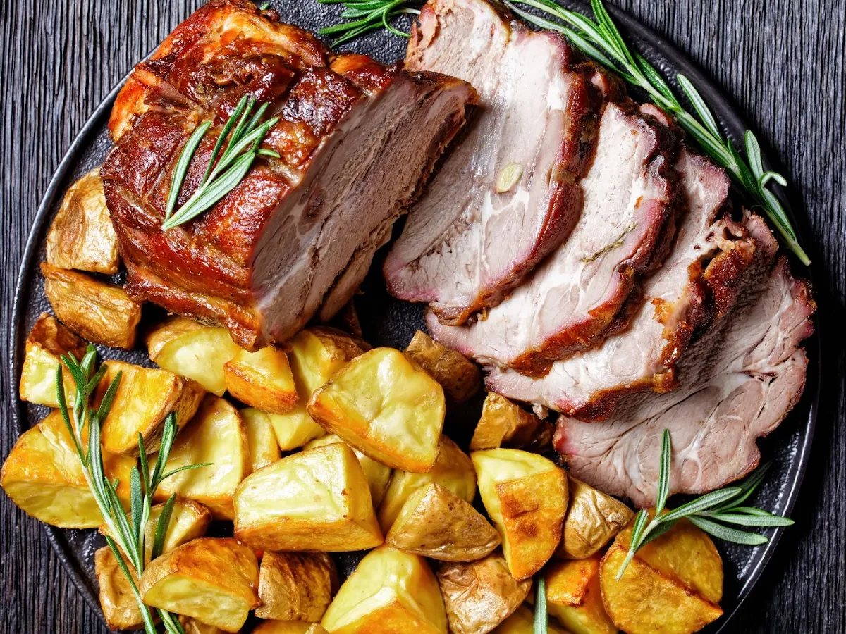 Highlights, Family Roast Carvery