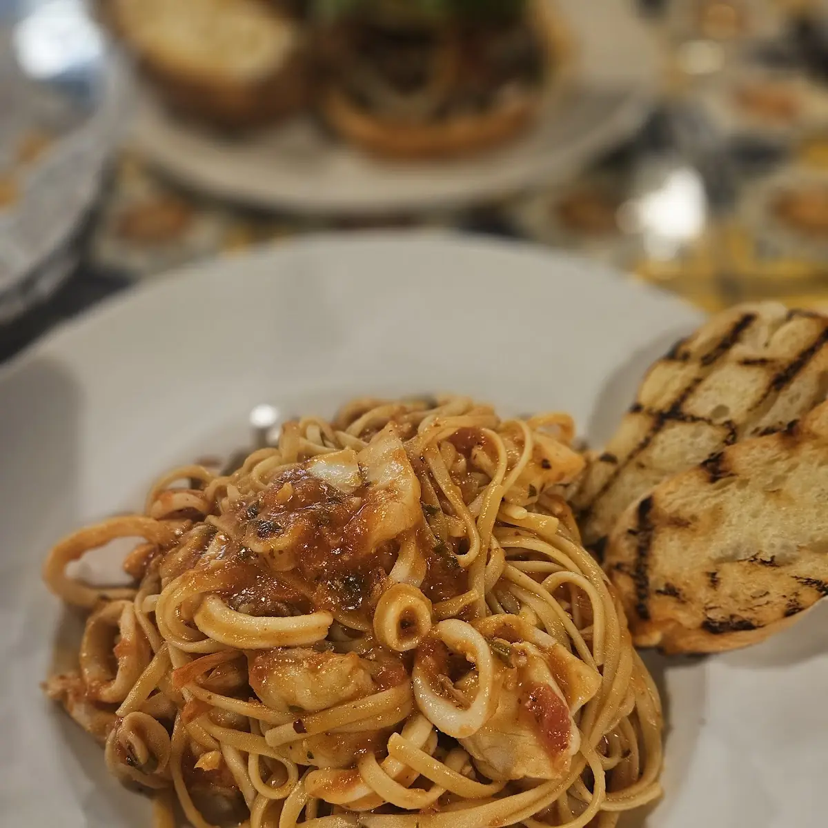 Spicy Seafood Linguine