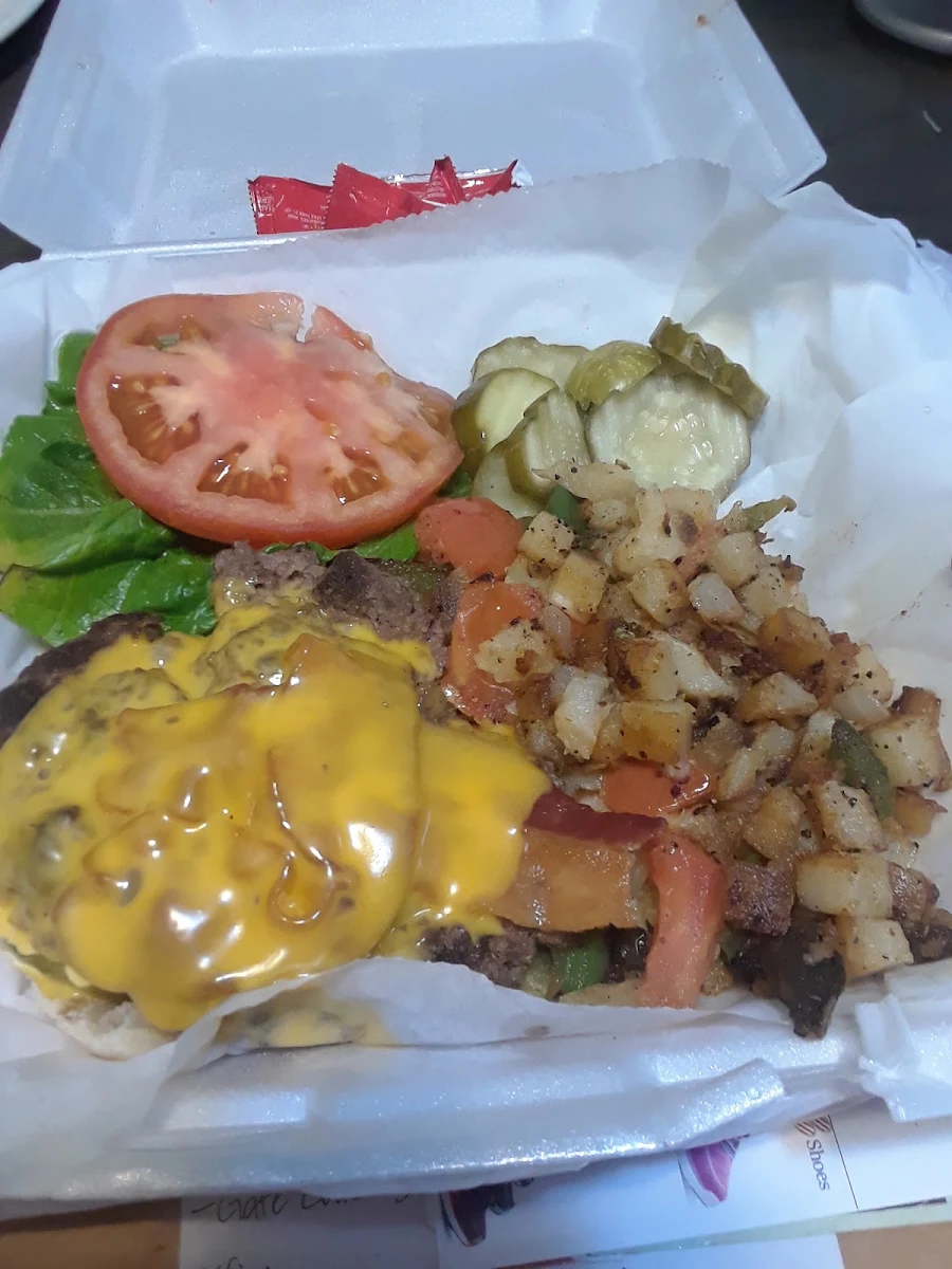 Bacon Cheeseburger with Homefries