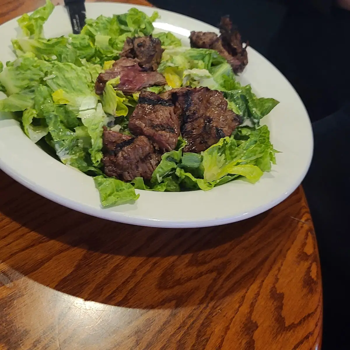 Steak Tip Salad