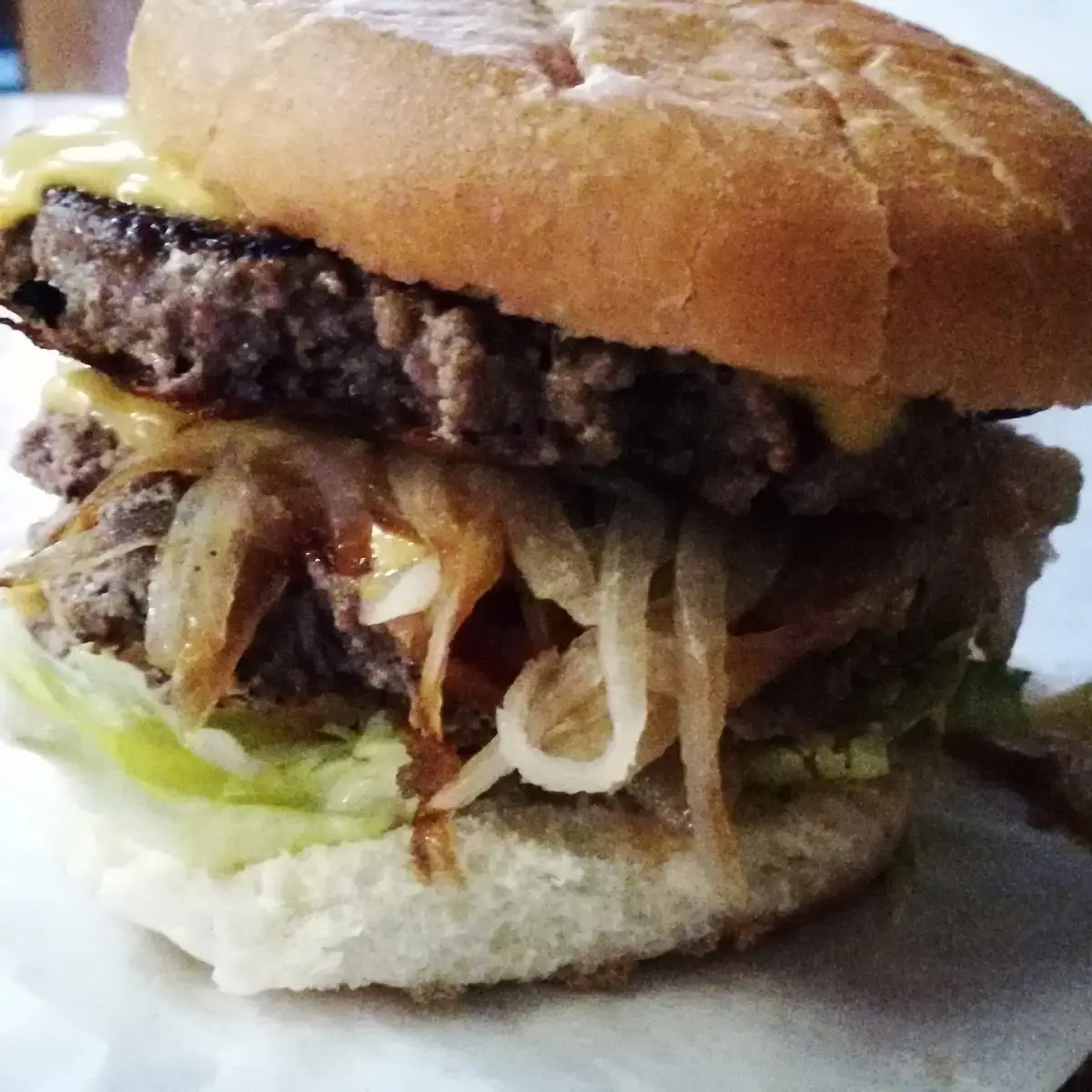 Cheeseburger Deluxe