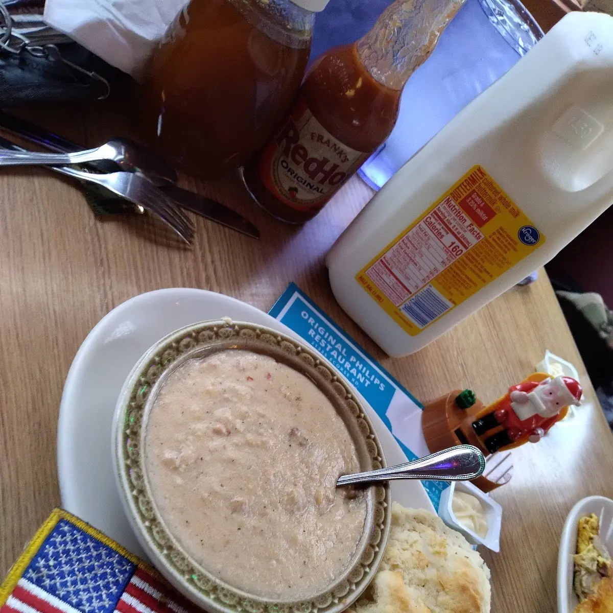Buttermilk Biscuits N Gravy