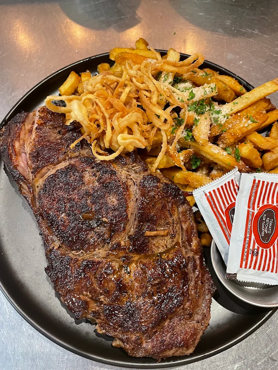 Steak N' Frites, The Chef's Playground Eatery