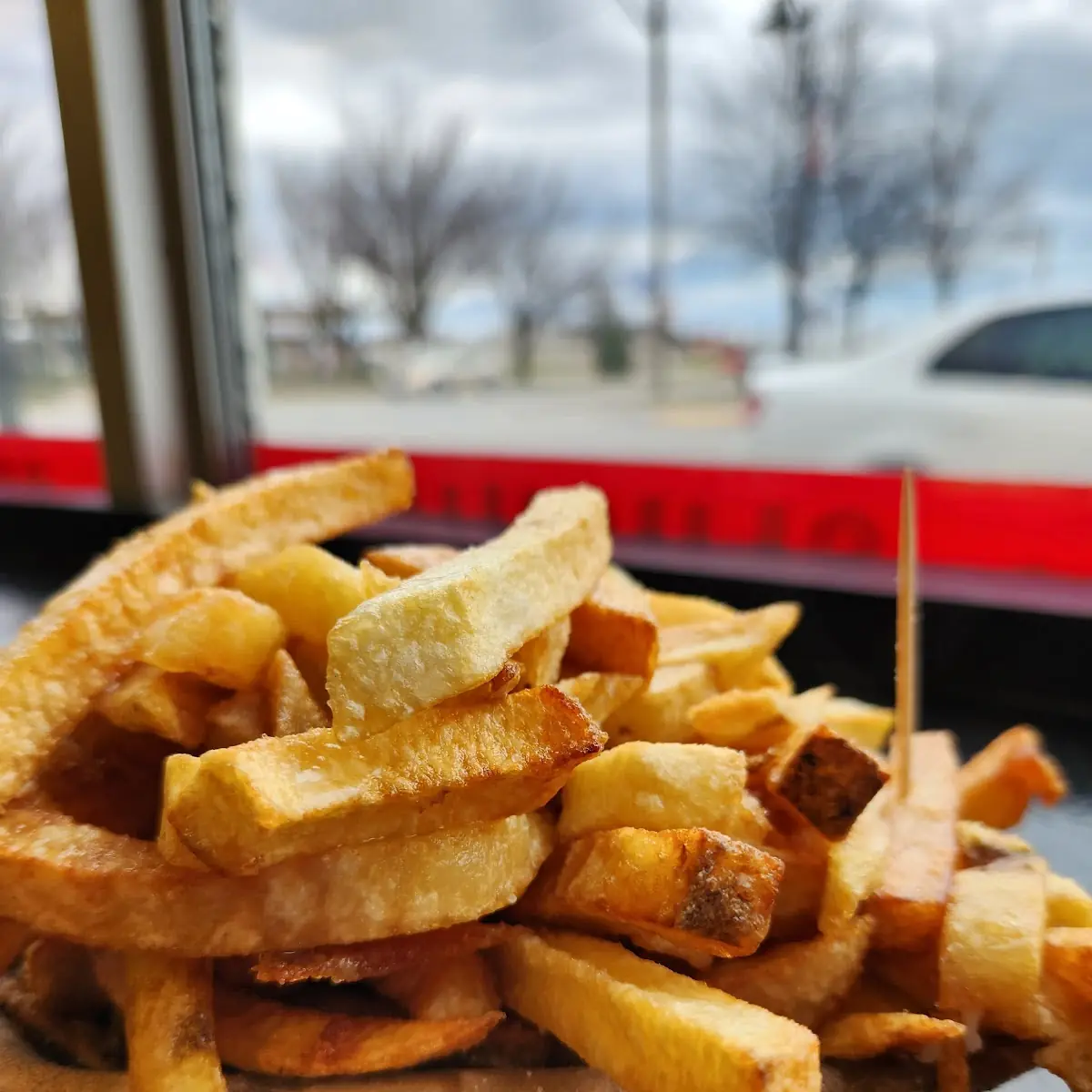 Large Fries, Suzy's Ice Creamporium/Original Alberts