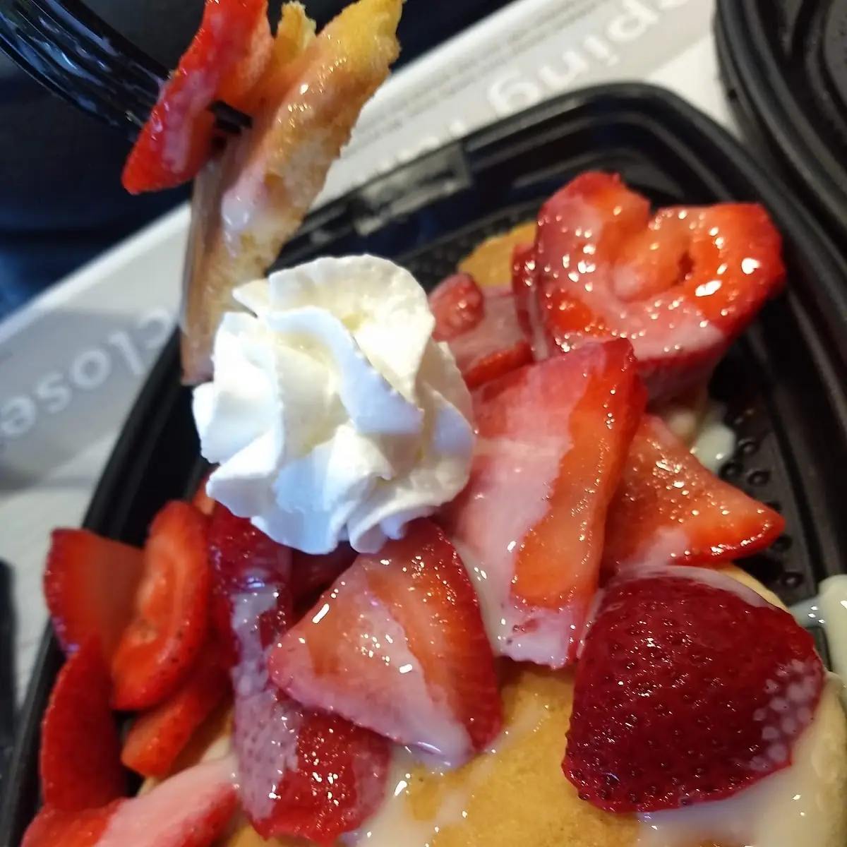 Big Breakfast with Hotcakes