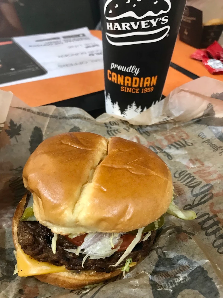 Angus Beef Burger Combo, Harvey's