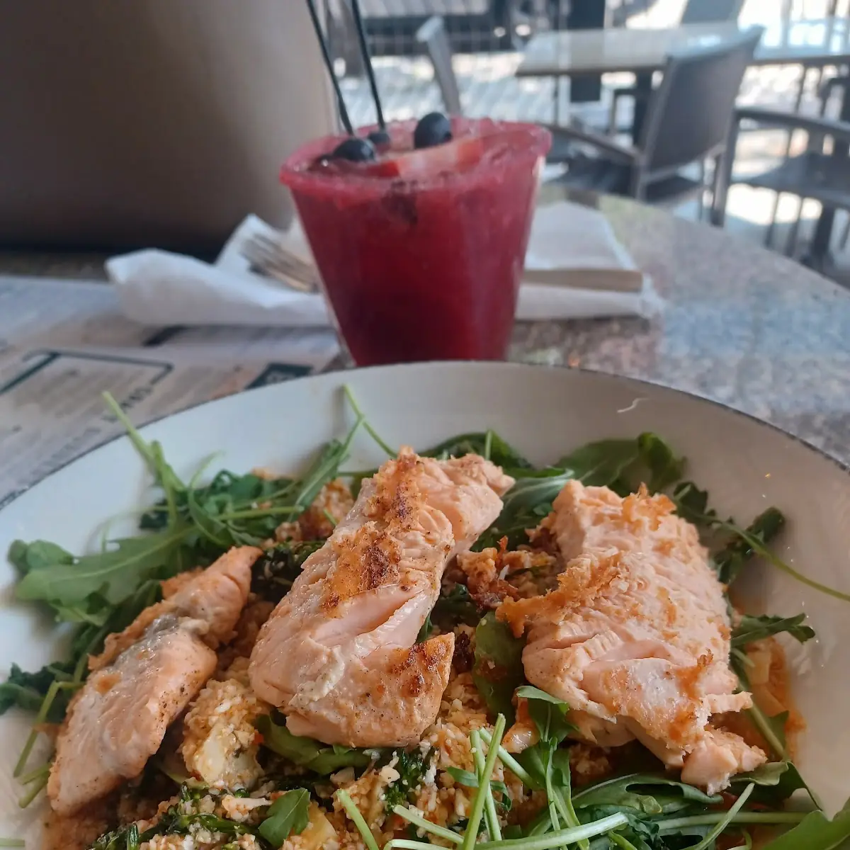 Seared Salmon Salad with Cauliflower Rice