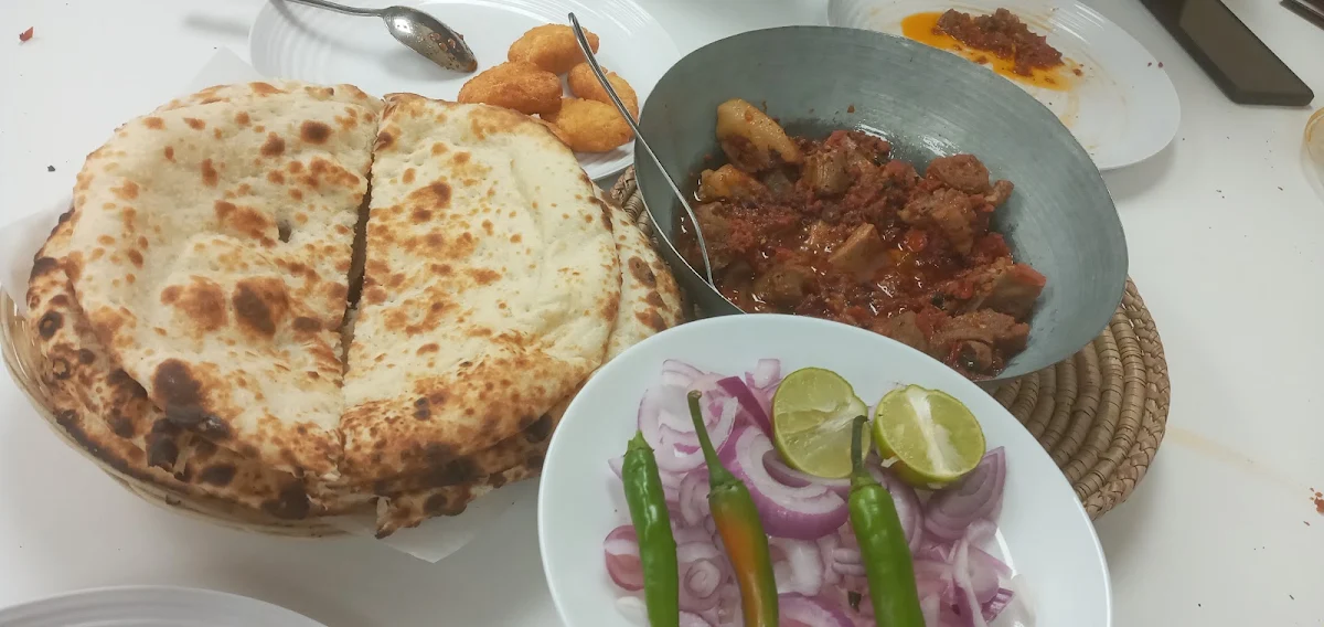 Beef Karahi Naan and Salad, PESHAWARI KABAB HUT
