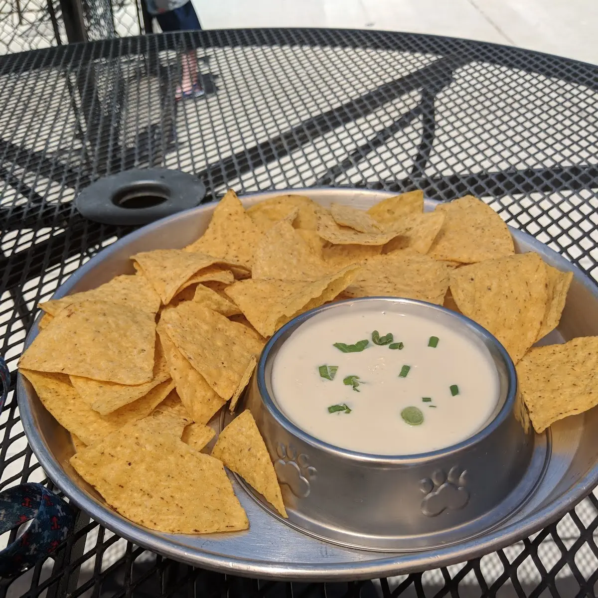 Chips & Queso