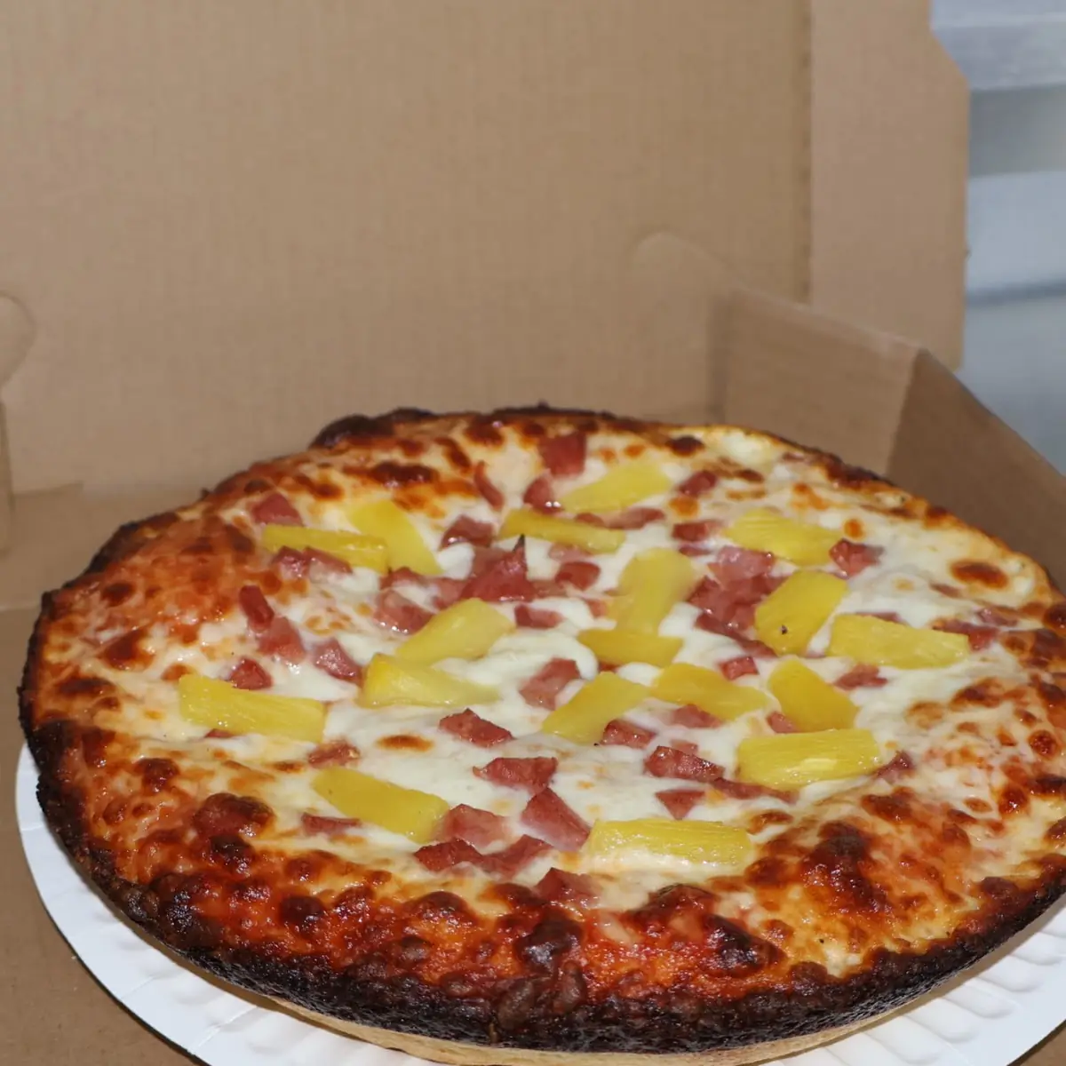 Hawaiian Pizza
