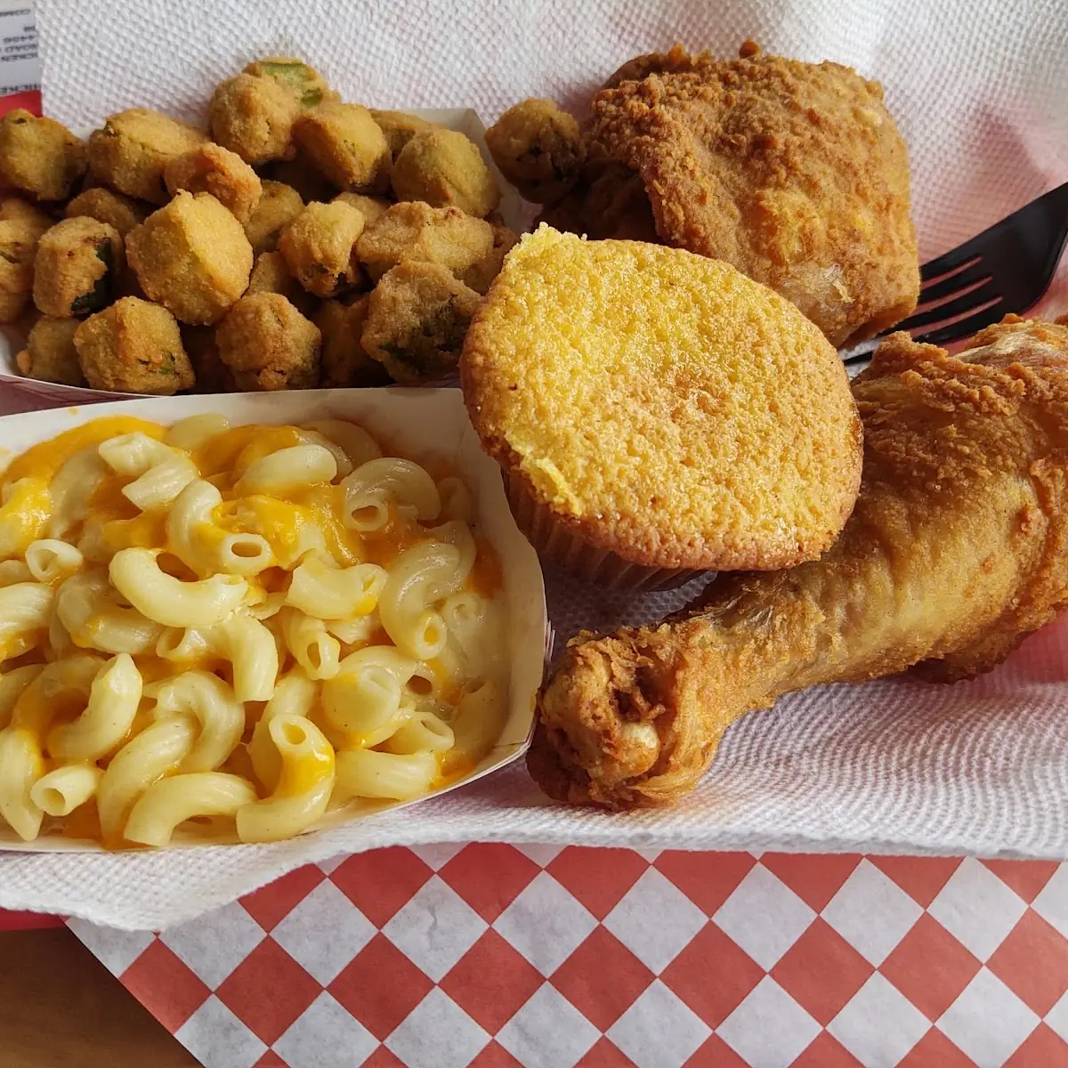 Mac and Cheese Fried Chicken Dinner with Cornbread